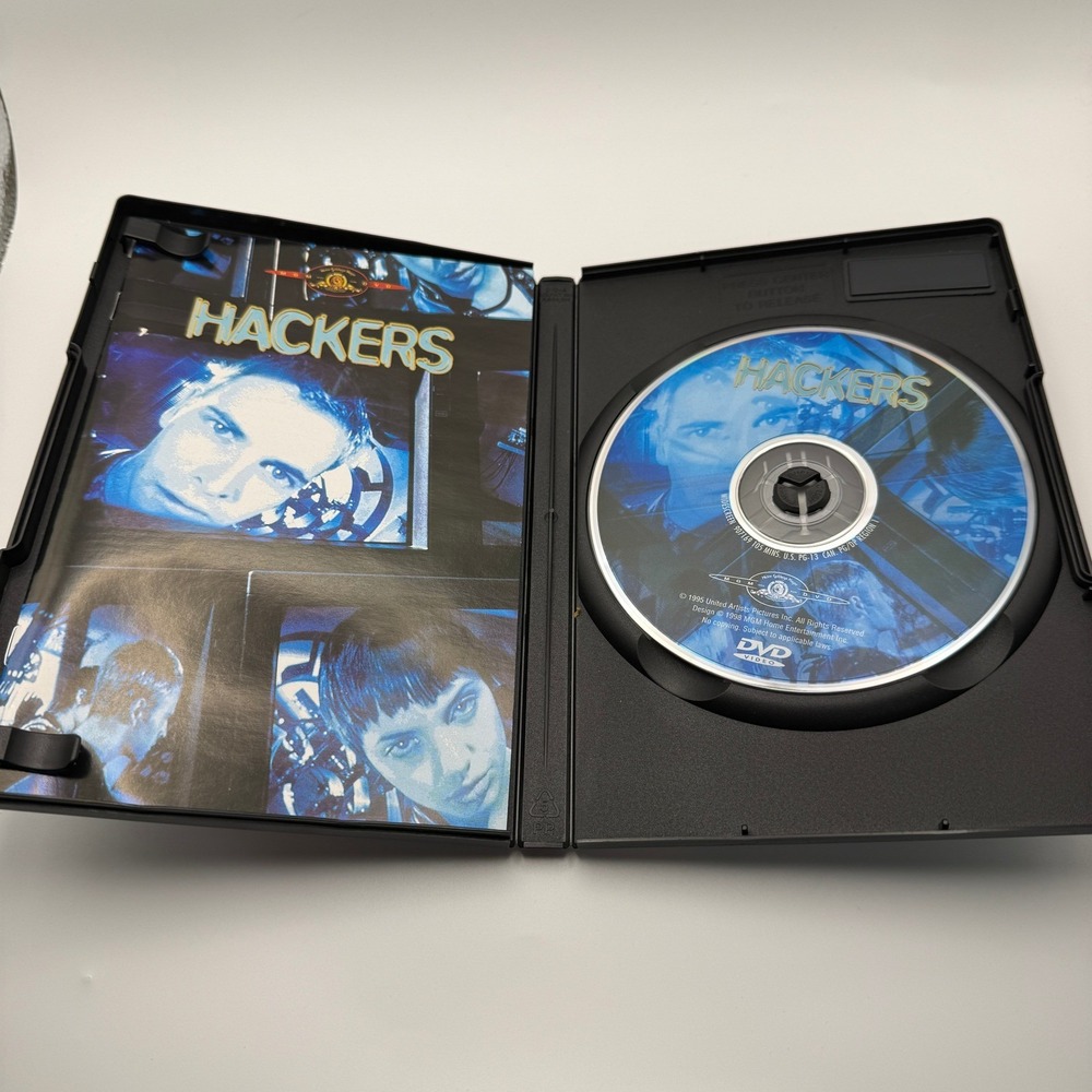 Hackers DVD 1995 Movie Jonny Lee‎ Miller Angelina Jolie Widescreen MGM Cult Film - Picture 3 of 4